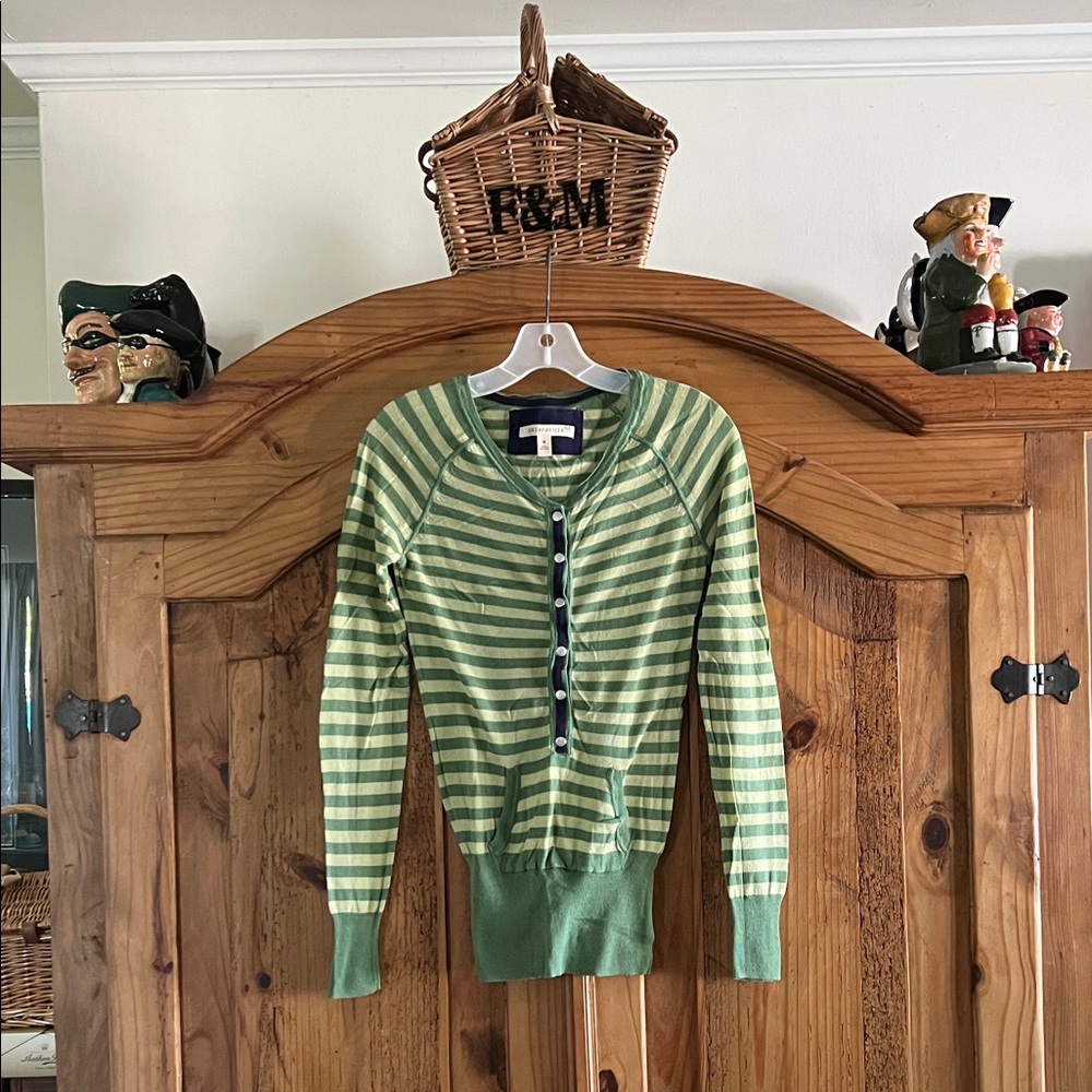 Sarsaparilla Green Striped Women's Sweater Size: Medium (M)